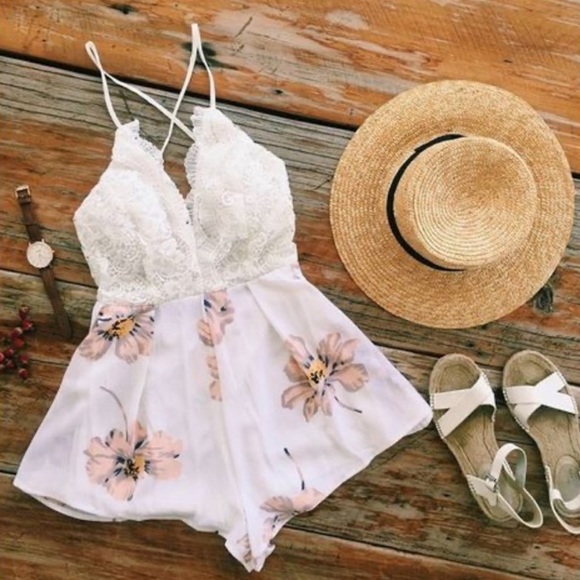 Floral Romper Pink & White Brand New Large - Picture 3 of 14